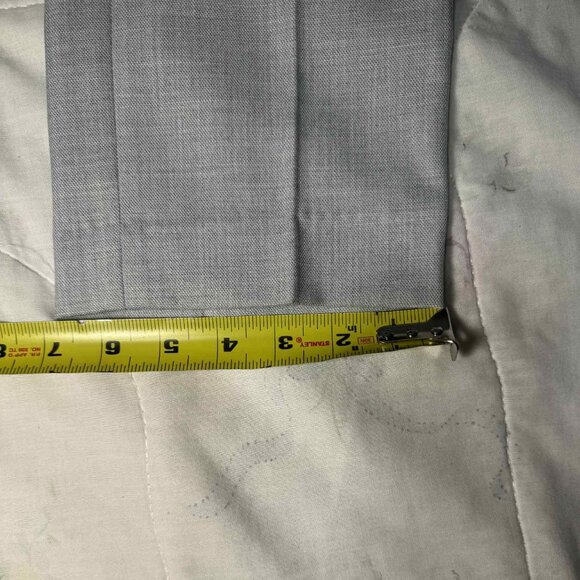 RW&CO. Light Grey Two-Piece Suit - 36R & 30x32 - Picture 12 of 13